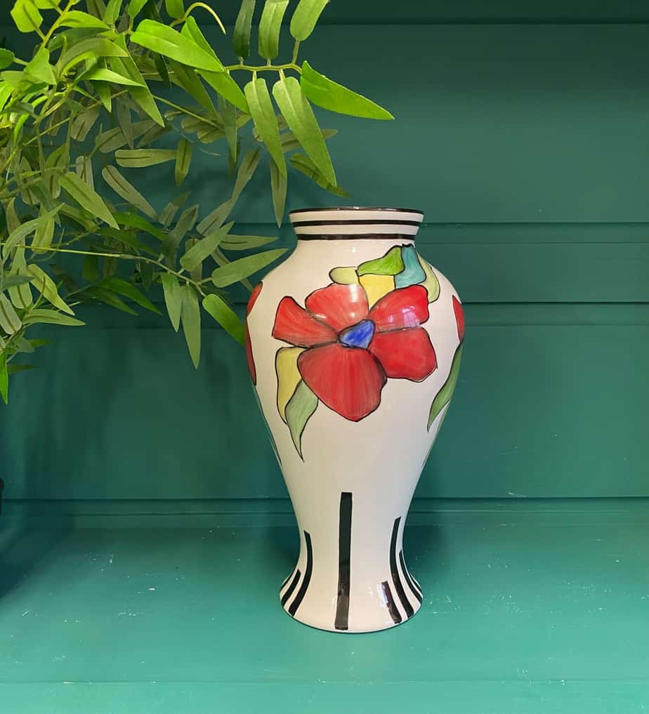 Scarlet vine limited edition vase. - Image 4