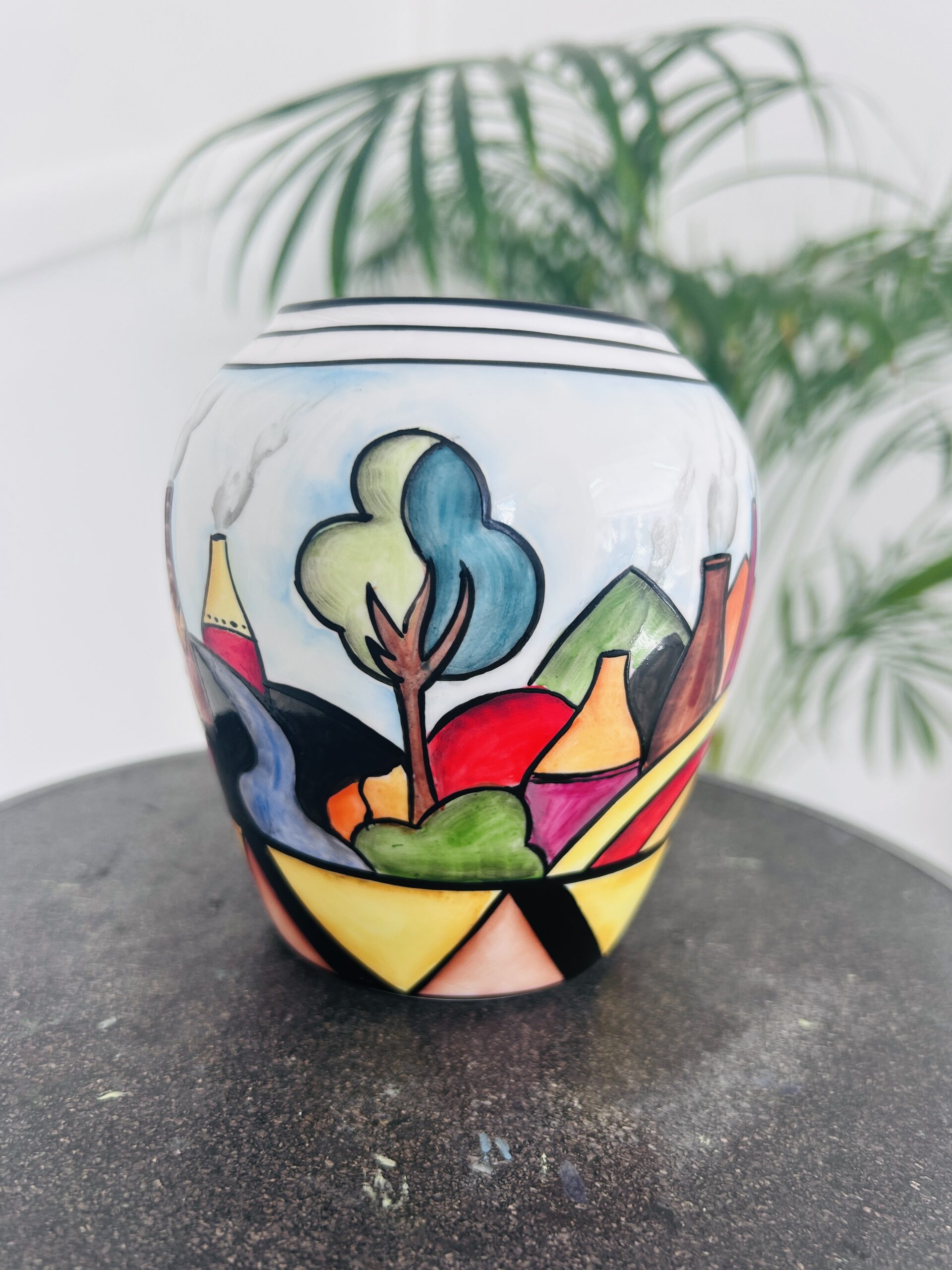 Bailey’s bottle kiln bonanza vase ( SOLD) - Image 4
